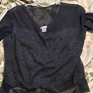 Help please! Looking for this shirt!